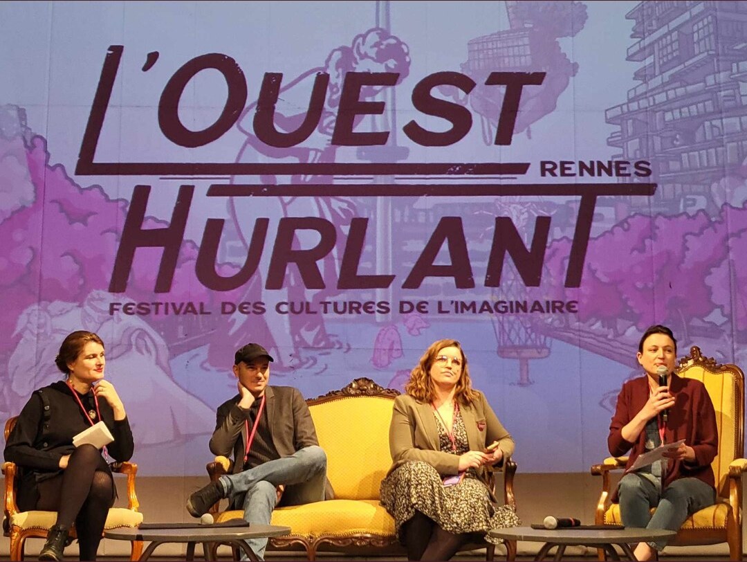 Audrey Alwett en table ronde lors de la cérémonie d’ouverture du festival L’Ouest Hurlant, à Rennes